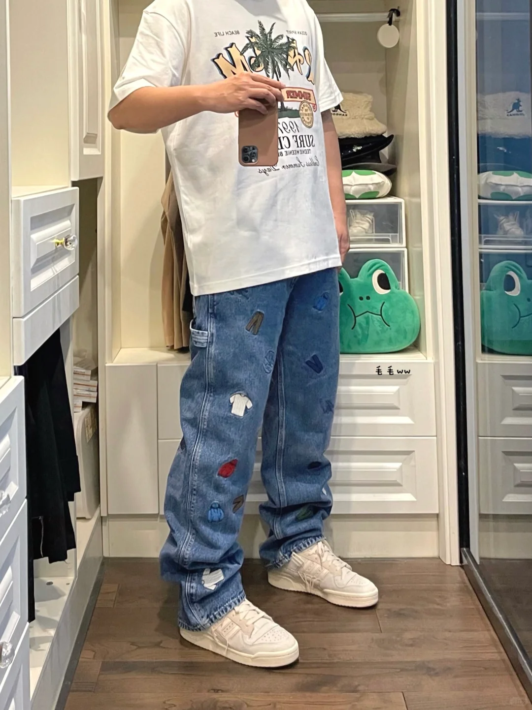 印花体恤｜牛仔裤穿搭