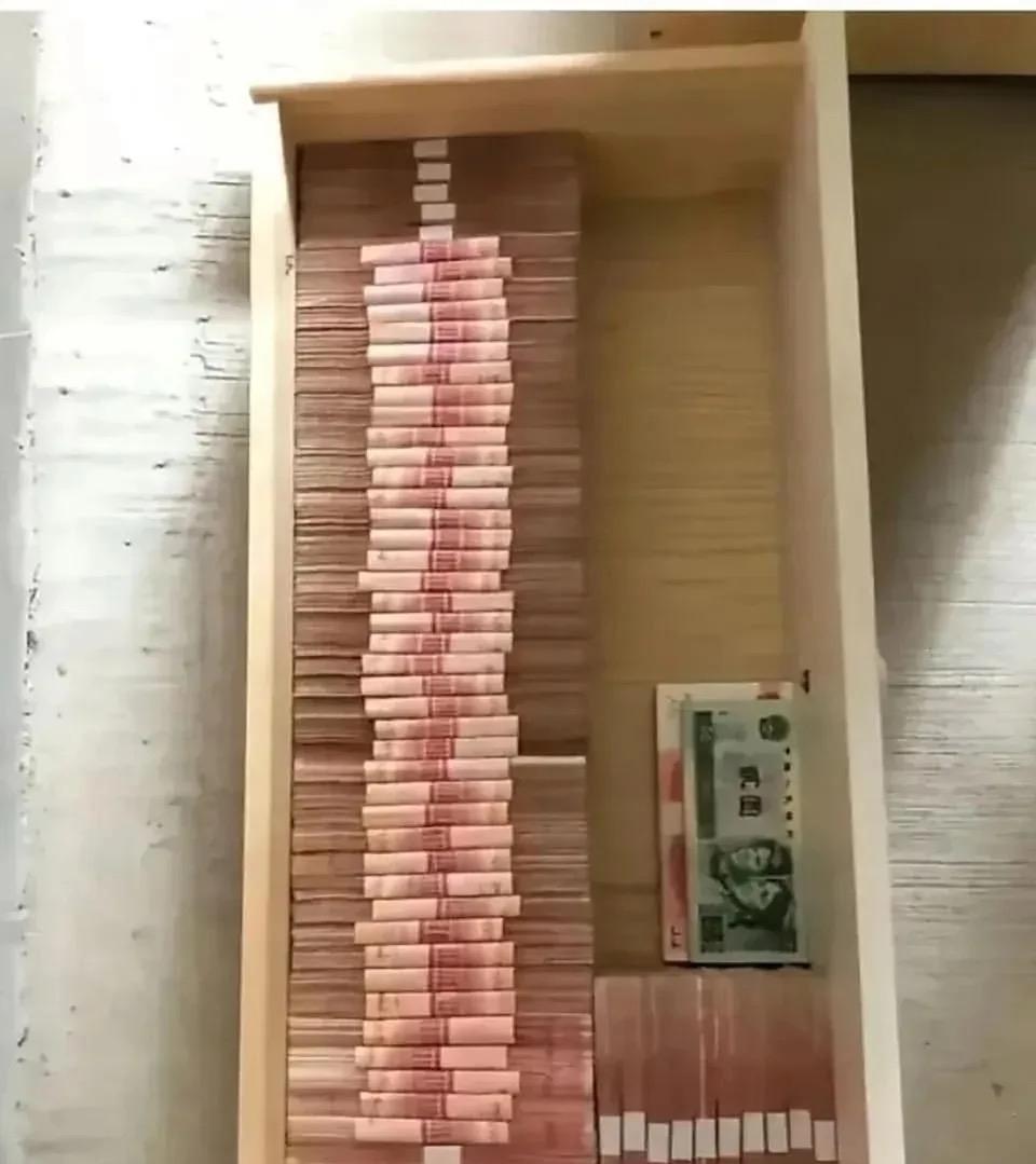 好奇！为啥不少人总喜欢把钱放抽屉？