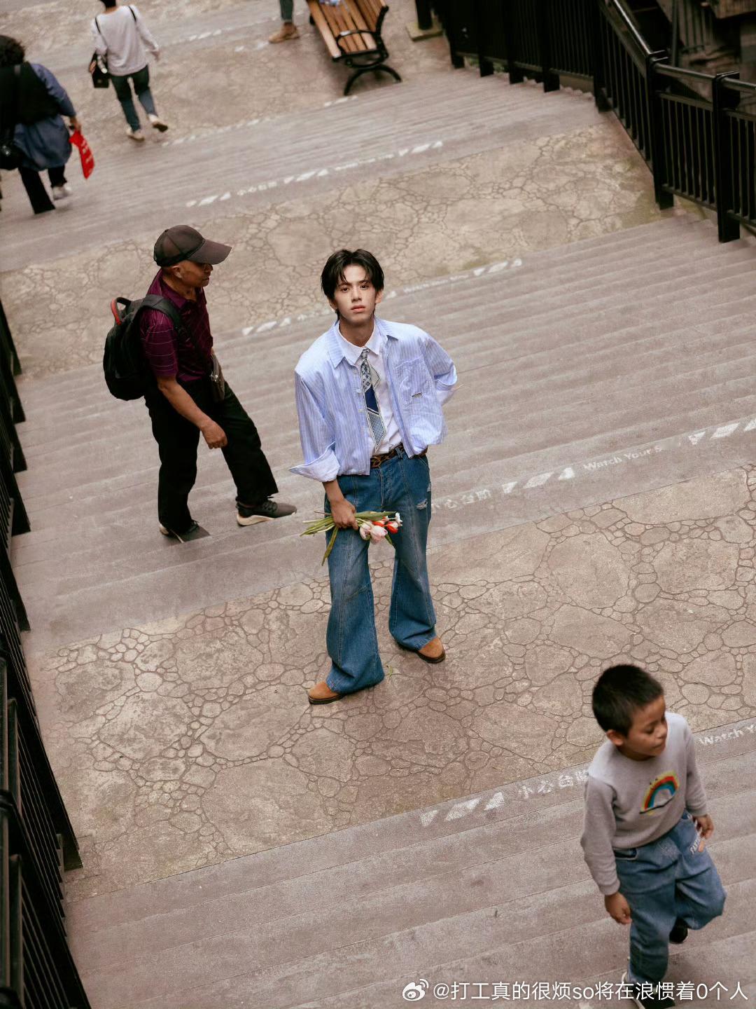 林子烨感觉是新版张逸杰抛开为人已经有点长毁了 