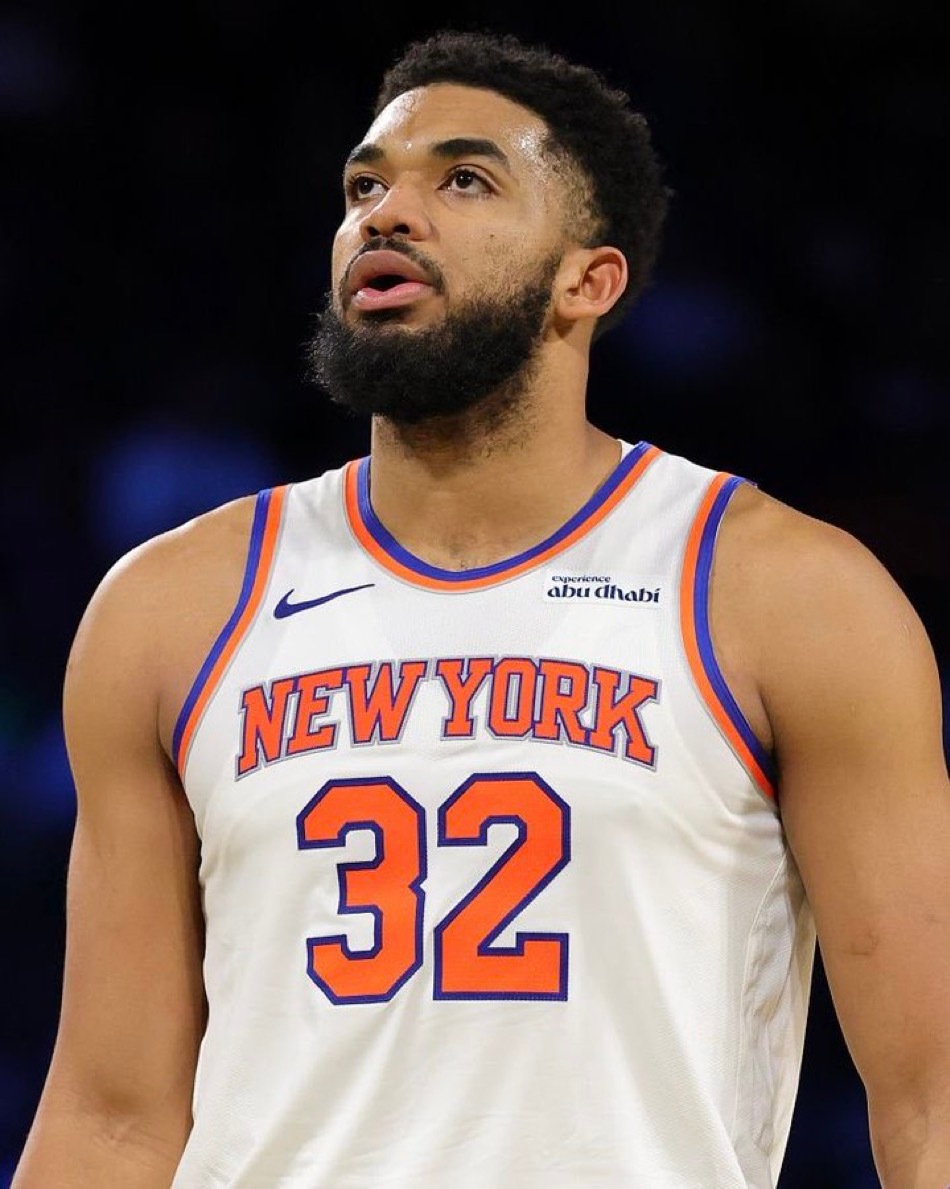 唐斯谈及森林狼队时表示：“就算你能坦然接受这笔交易，可当你再也踏不进这间更衣室，