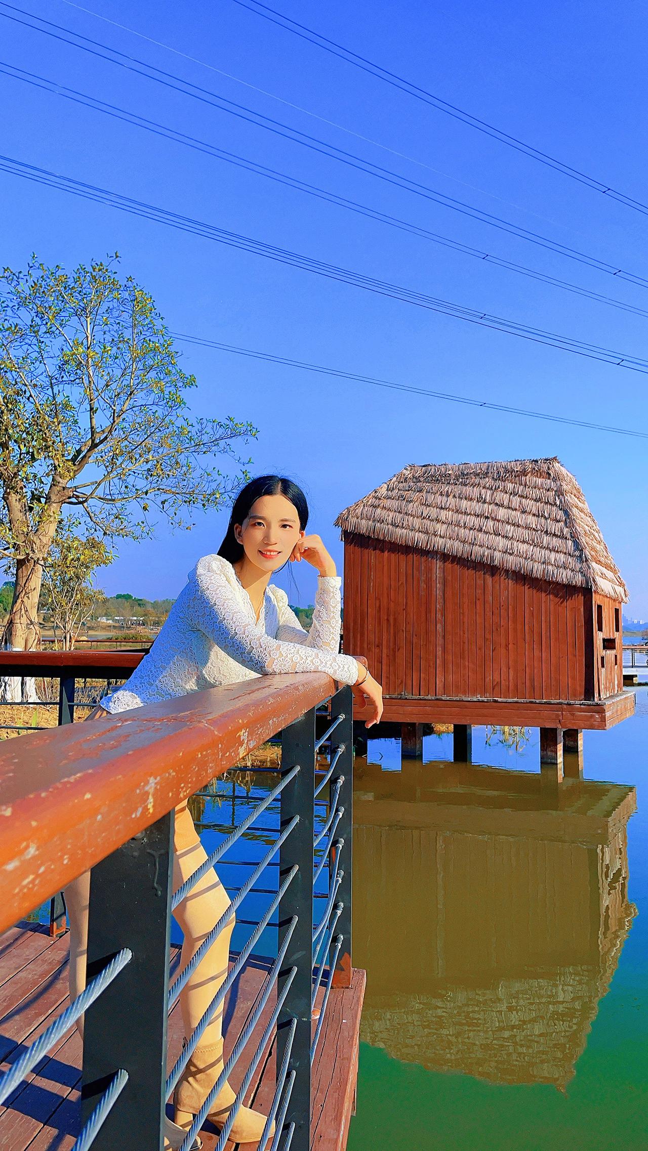 欢迎收看随便一张都是头像系列，你喜欢哪一张？评论区告诉我美女 油亮丝袜 袜子 黑