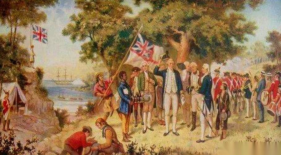 难以想象。
一艘塞满了“垃圾人口”的船，在大海上漂了半年，终于靠岸。
船舱门一开