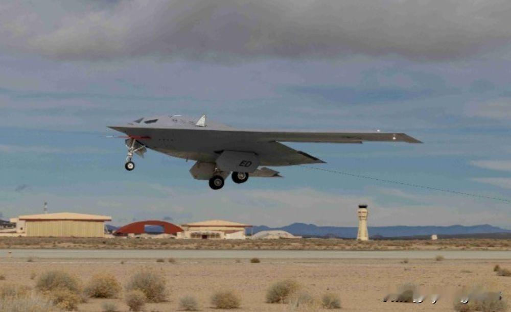 🇺🇸 诺斯罗普·格鲁曼公司获得新的B-21“突袭者”轰炸机生产合同

202