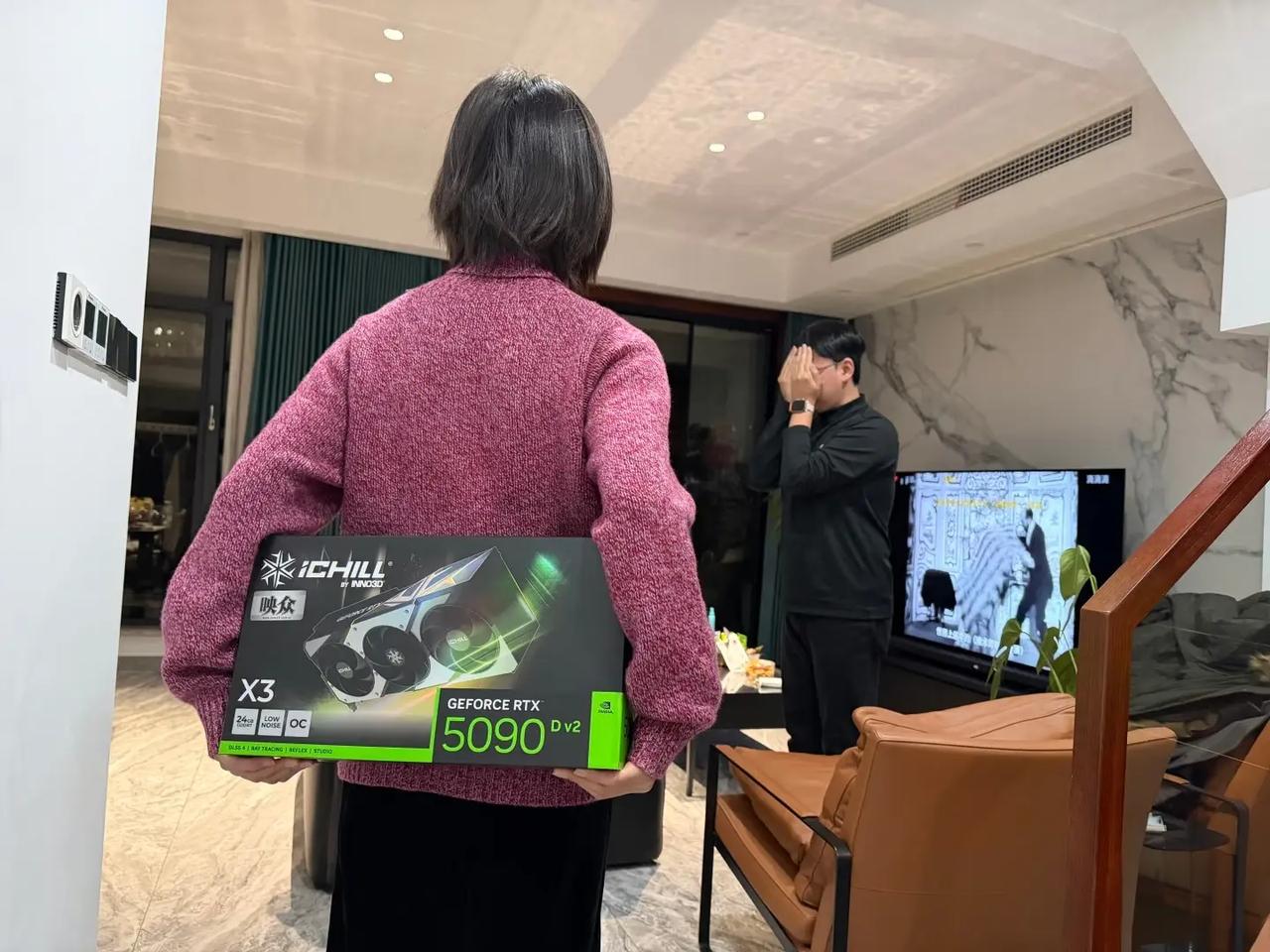 发现5090专属花语。家人们！发现RTX5090专属花语了，这才是送直男的硬核浪