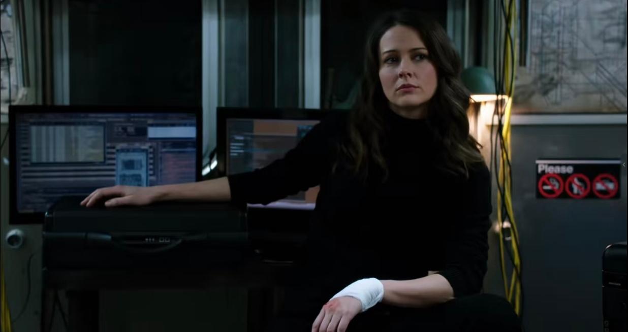 投稿【amyacker/艾米阿克】怎么会有这么美丽的人存在……看到她的脸就忍不住