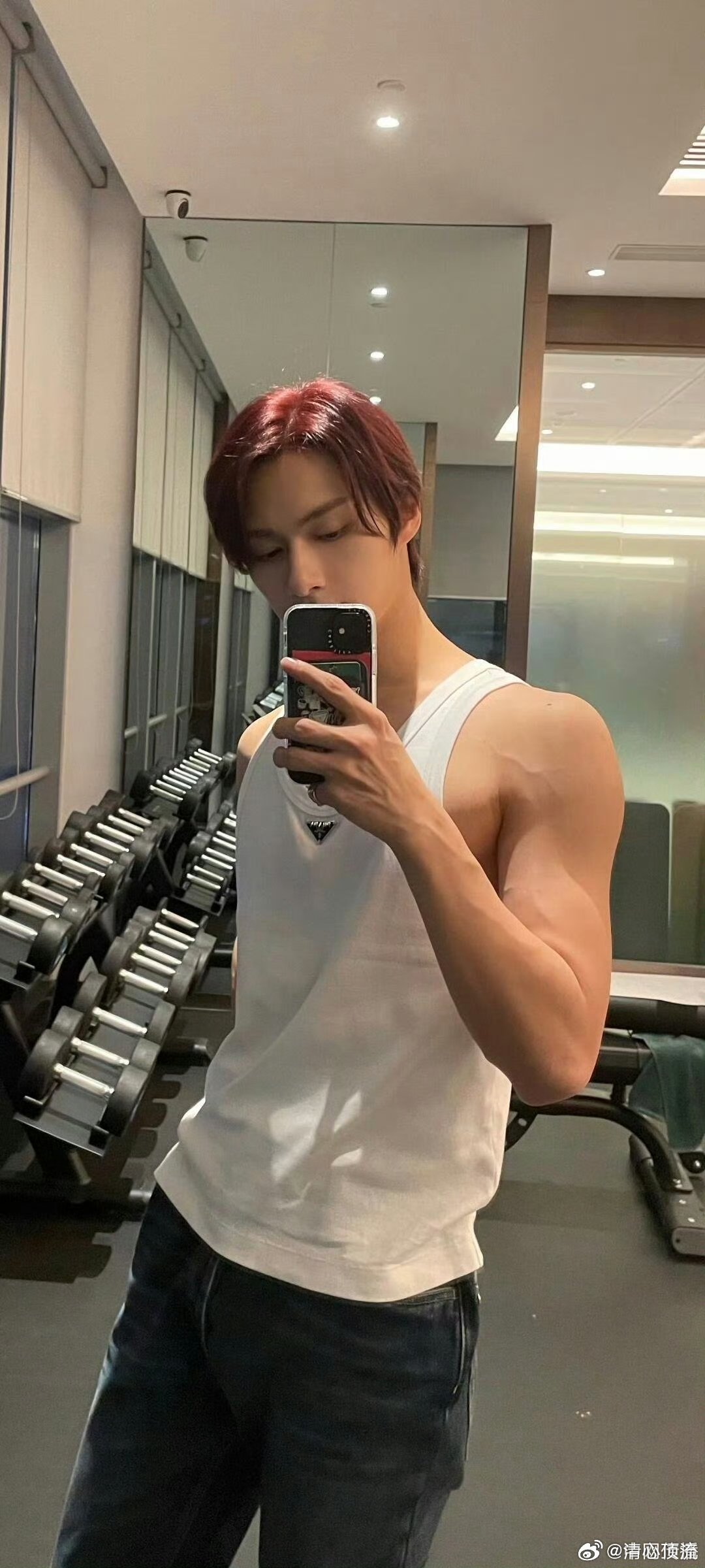 文俊辉被拳击做局了而打拳击时展现出的强悍气场与他本身温柔的外表形成鲜明反差，这种