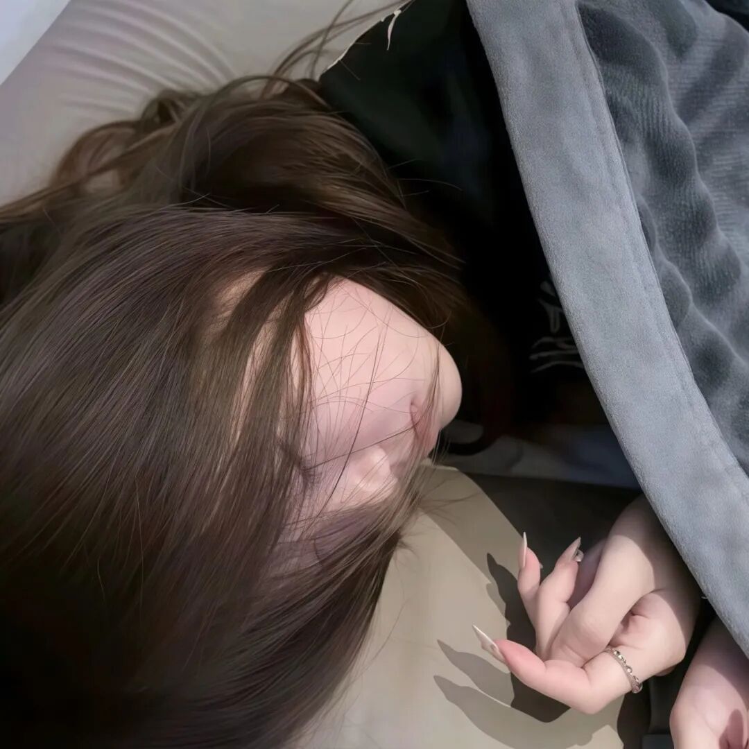 𝗪𝗲𝗖𝗵𝗮𝘁头像 ​​​‖女生头像‖氛围感‖优质女头‖小众高级 ​​