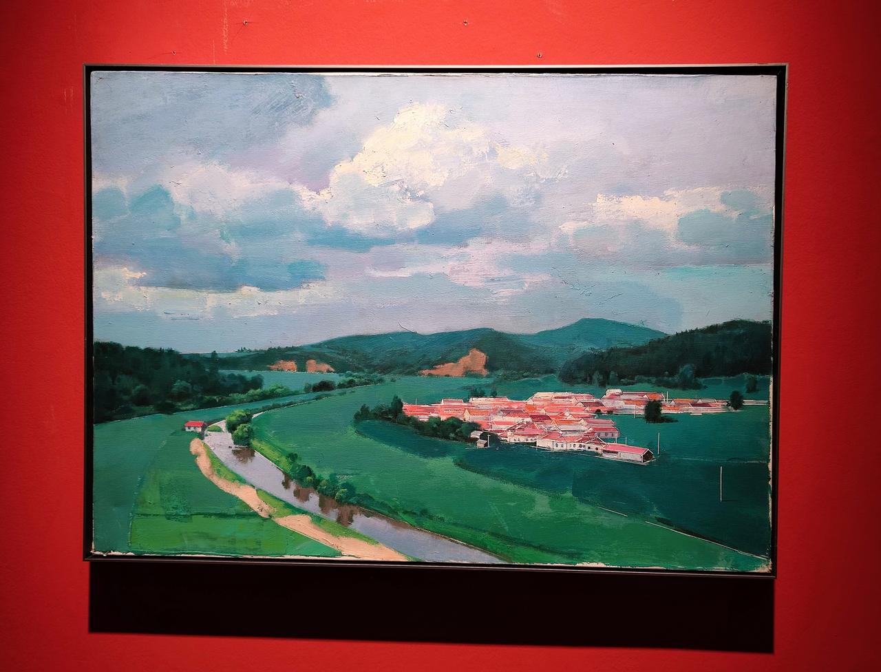 绘画艺术学院师生作品展
   位于沈阳的鲁迅学术学院，在学院美术馆举行的这次展览