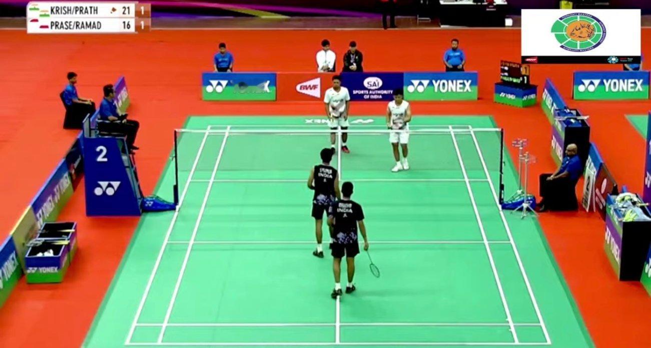 教练席白衣服不是法蒂尔吗