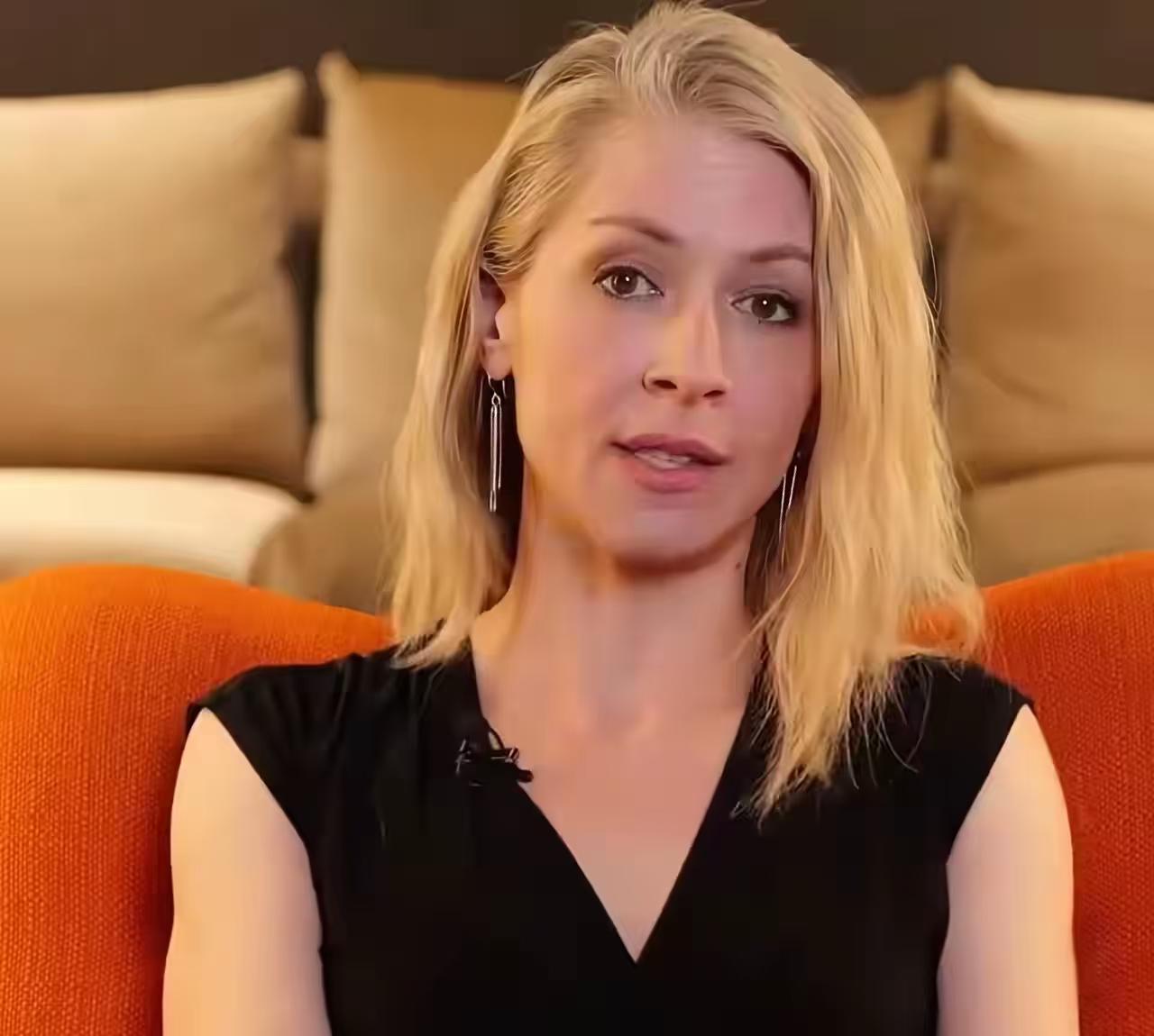 美国记者艾比．马丁，对以色列进行了深入的采访，然后得出结论：全世界必须孤立这个流