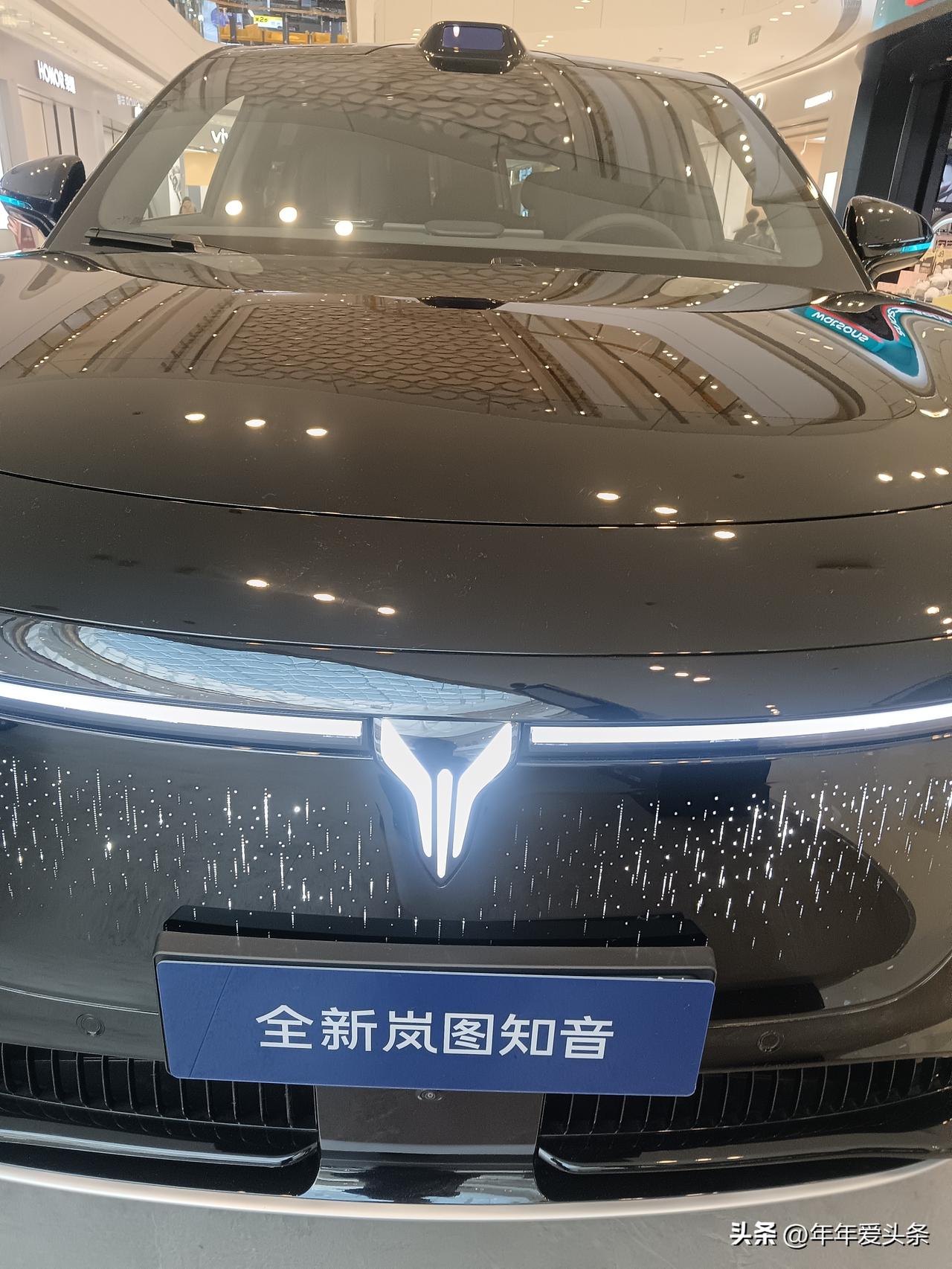 我们的日常生活中，一辆车改变的不只是我们的出行方式，还有生活中的半径。以前觉得很