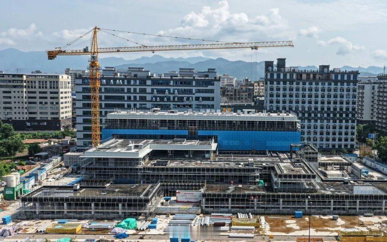 东阳身边事 江北污水处理厂是我市的治水重点项目，分设南、北两个厂区，总占地面积4