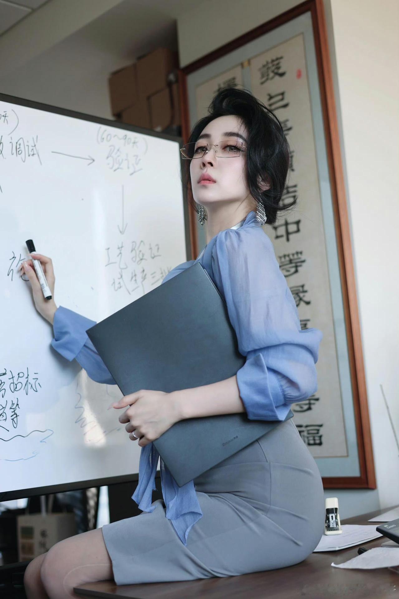 直接上桌了，属实有点狂野~ ​​​