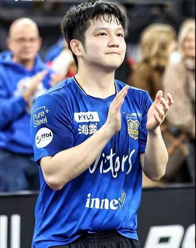 樊振东拿下欧冠联赛冠军
 
5月17日，乒乓球欧洲俱乐部冠军联赛决赛落下帷幕，萨