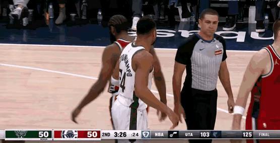 虽然肘击了～～～但字母想跟哈登套近乎，等有机会一起并肩作战[大笑]