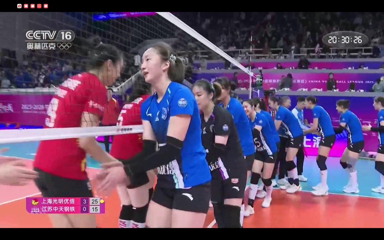 江苏女排不会在同一个地方跌二次。
G2决赛，江苏女排看似全线败退，且每每追到20
