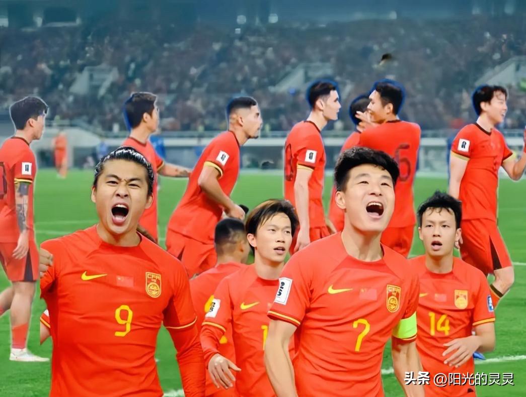 国足离世界杯很远很远很远。
在亚洲都踢不出个名堂。现在亚洲8.5个名额，国足都排