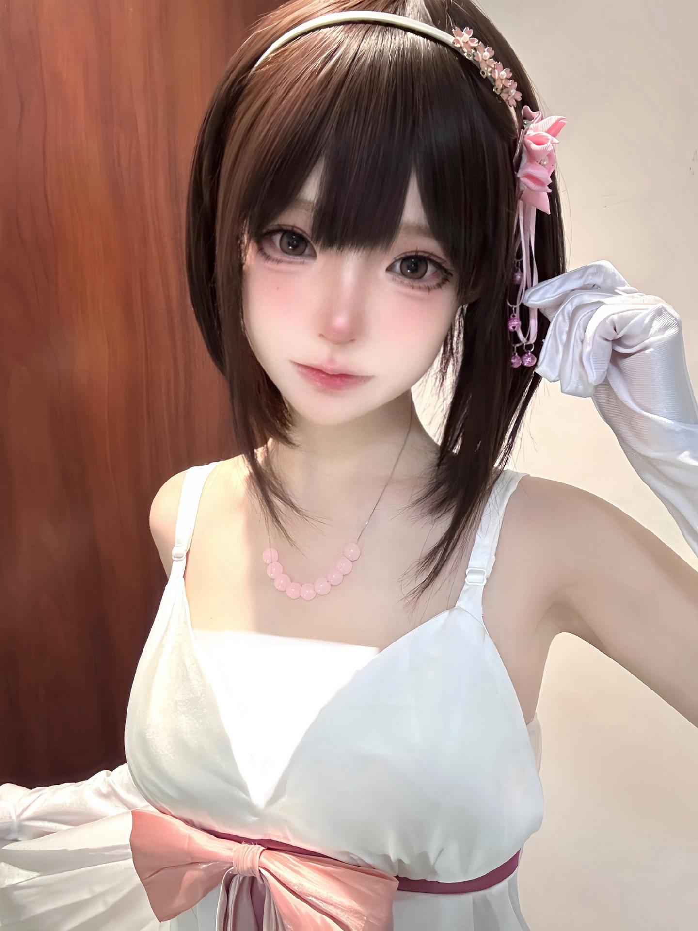 我成为只属于你的第一女主角了吗。