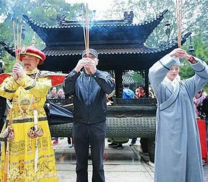 《甄嬛传》开机的第一个镜头居然是甘露寺剧情大多数人都跳过甘露寺这段吧 ​​​