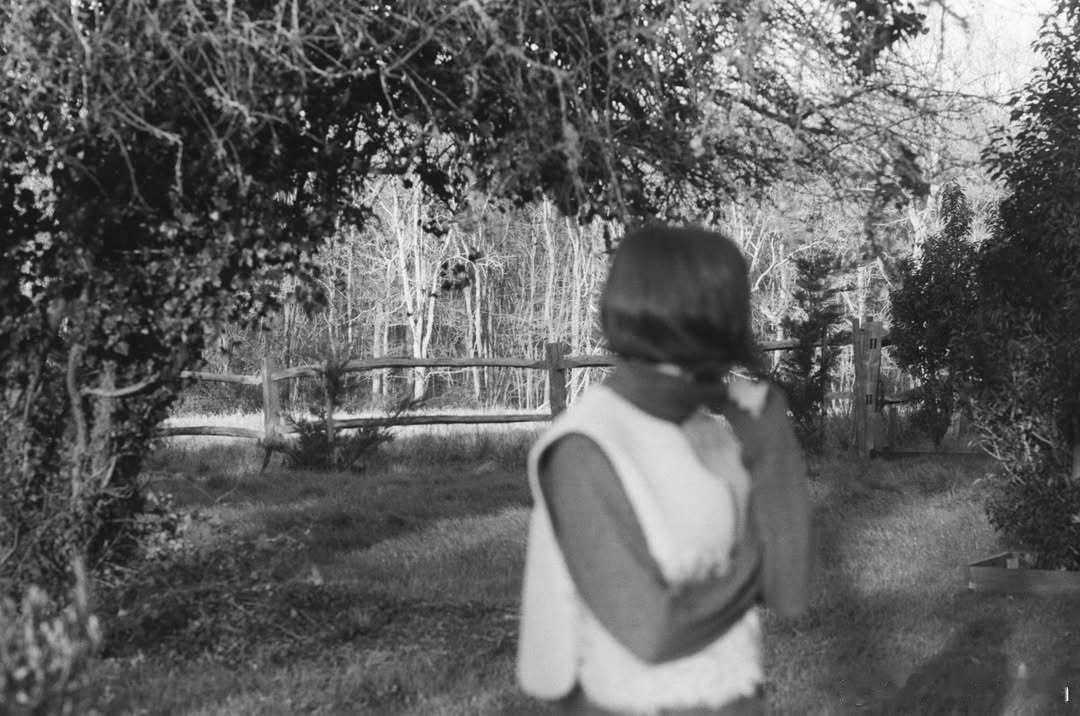 Lily collins莉莉柯林斯的老公Charlie McDowell分享由他