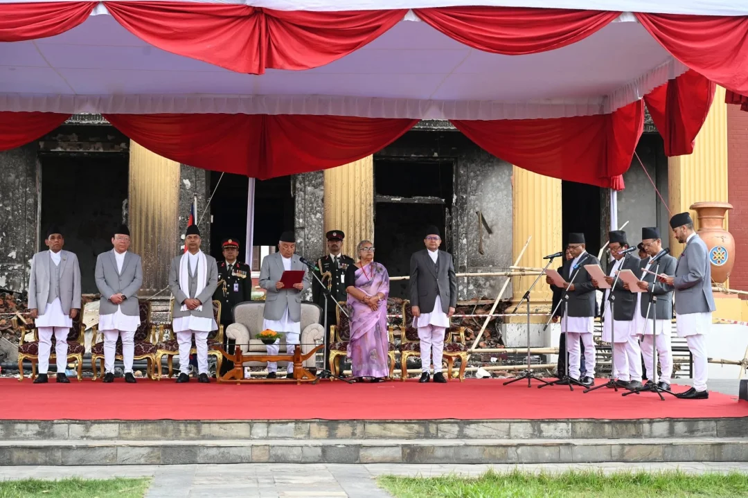 尼泊尔总理：调查暴行