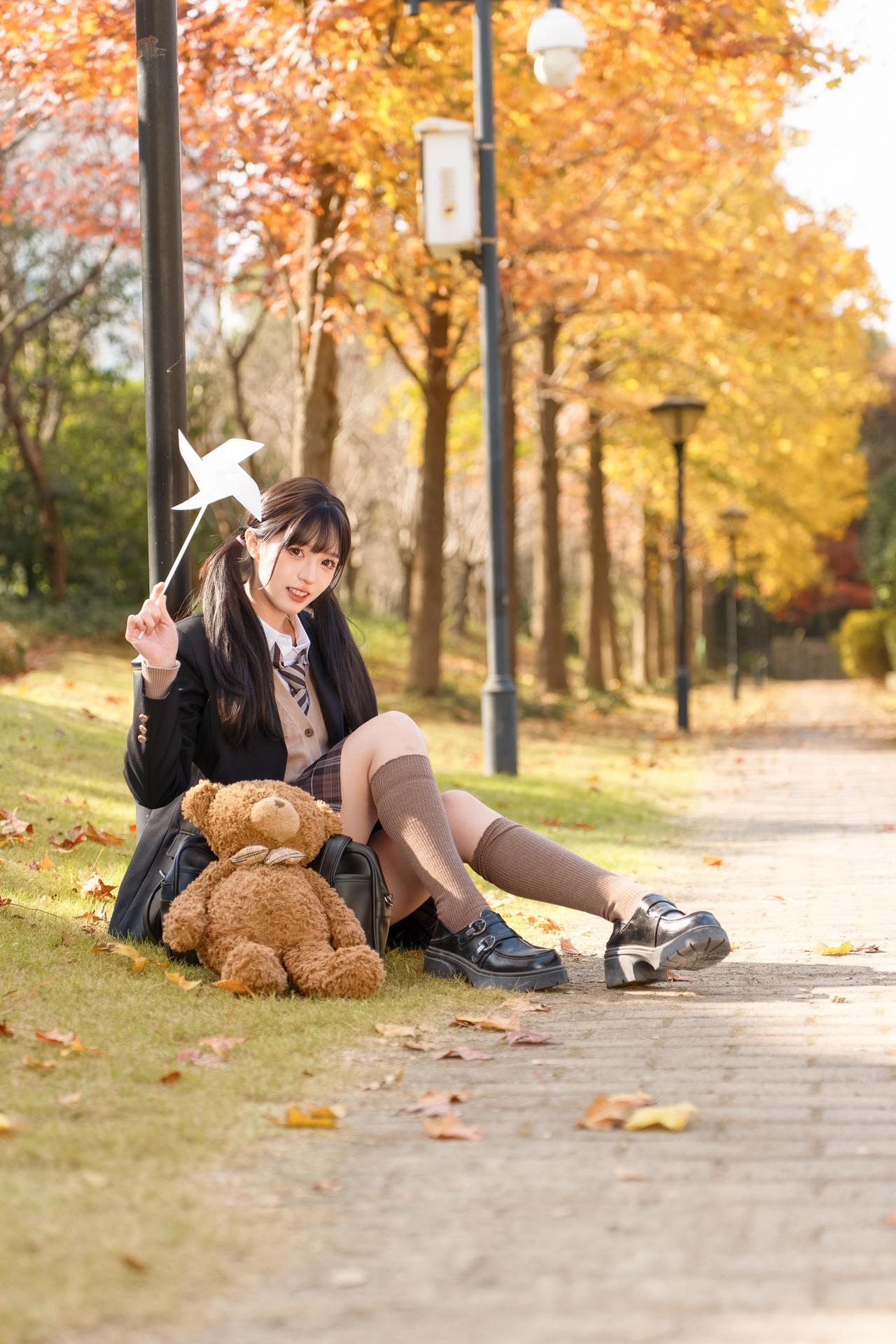 日常生活里的女生穿搭 甜妹