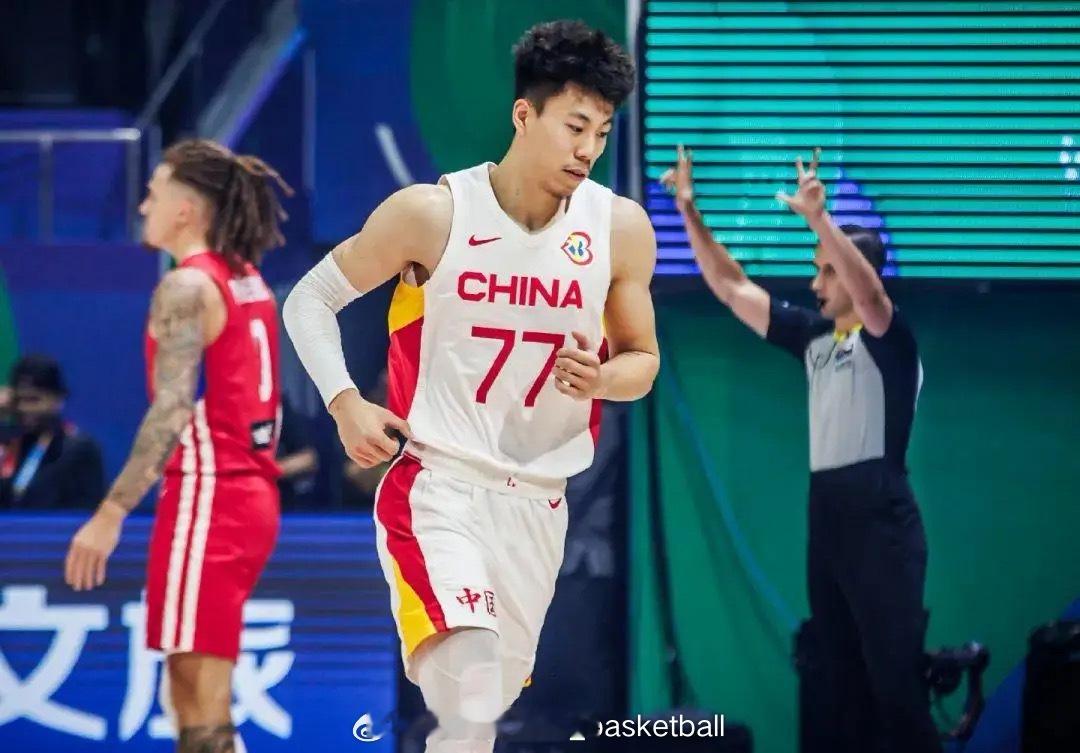 一切都好起来了，已经两年多没能代表中国男篮出战正式比赛的张镇麟将在明晚对阵韩国男