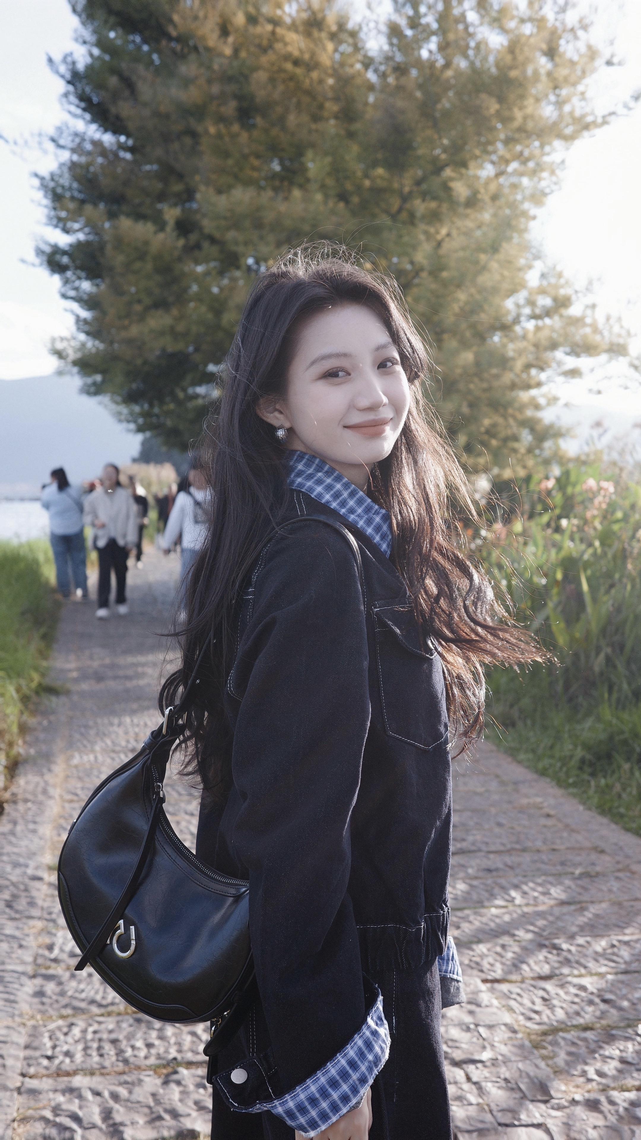 生活的低潮期马上就要过去啦小姐