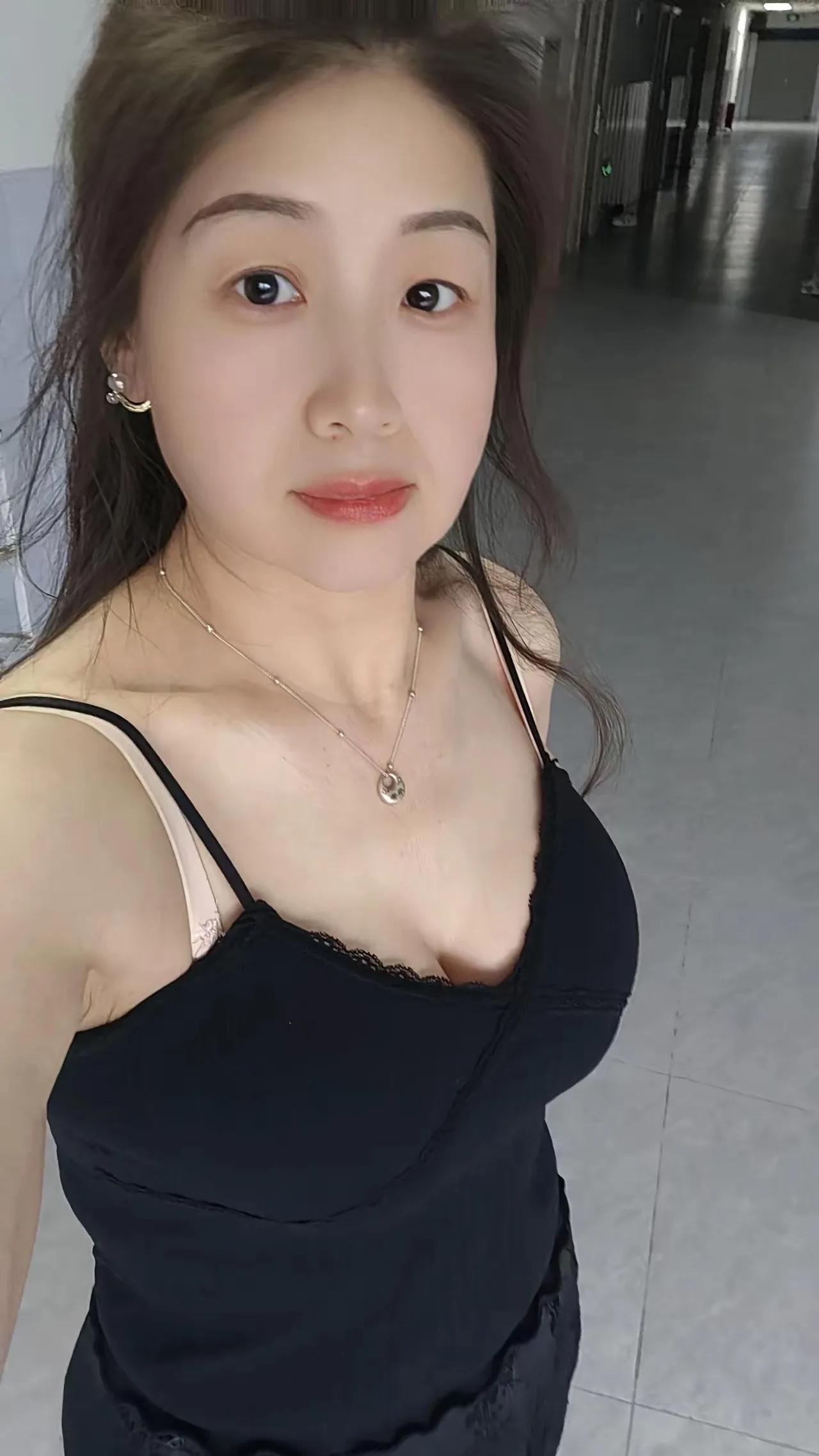 45岁离异真心征婚！愿先同居后领证，只求告别孤单
征婚！征婚！征婚！重要的事情说