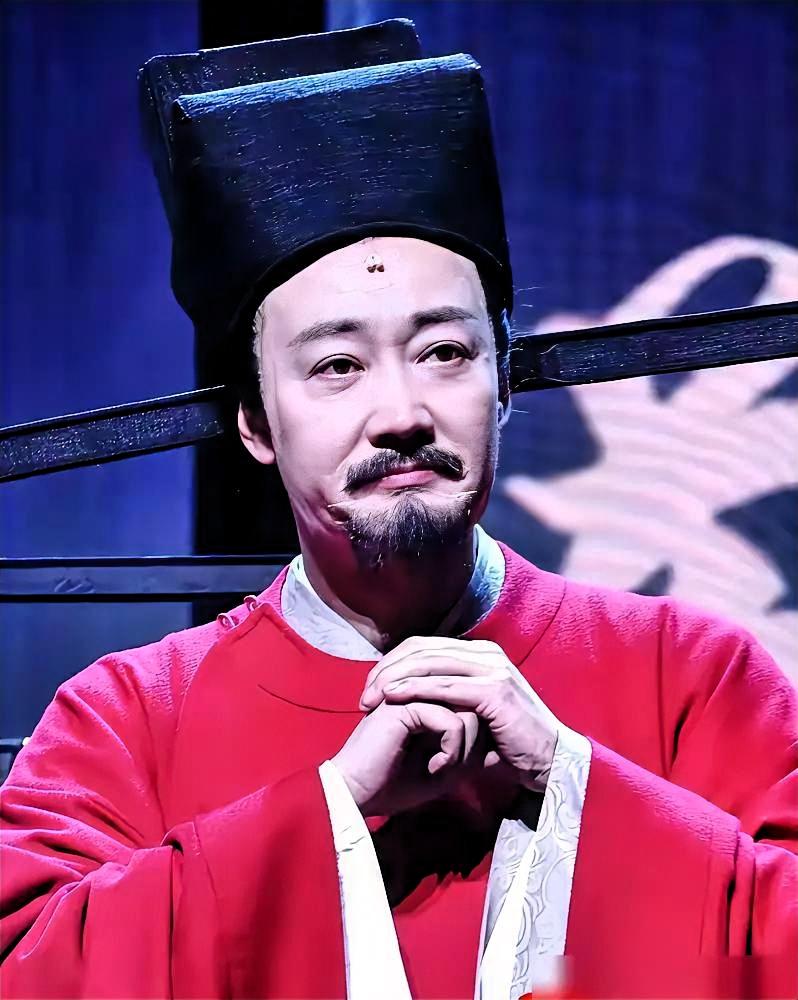 辛柏青念出“十年生死两茫茫”时，全场安静了两秒。

4月10日上海，《苏堤春晓》