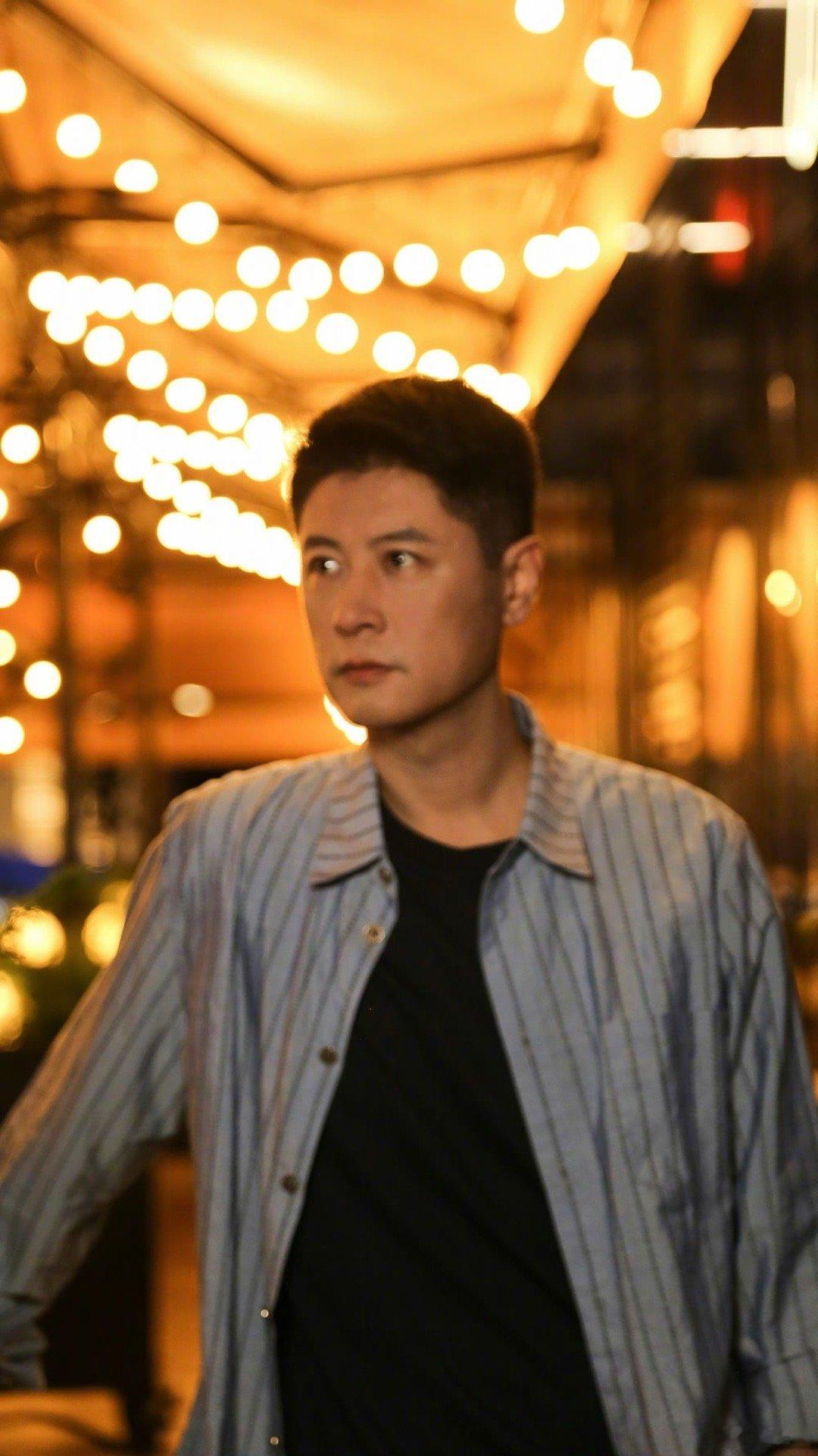 任重壮壮妈爆改帅气小叔 从泡面头到短发，从微胖到匀称，任重的变化不止是外形，更是