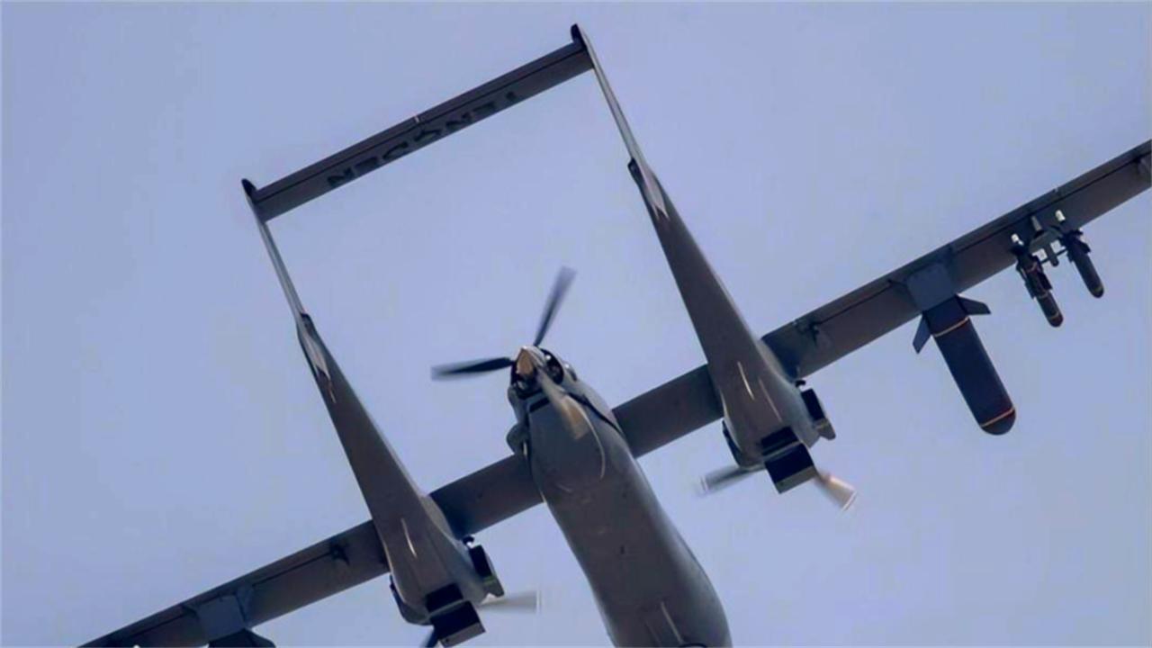 解放军无人机都拍到101大楼了，台当局还在嘴硬“AI造假”？

东部战区在“正义