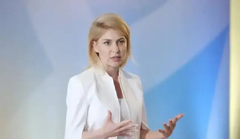 果不其然。
乌美修订的和平草案拿掉了“特赦”。这话外之音很清楚：哪怕停火，战后账