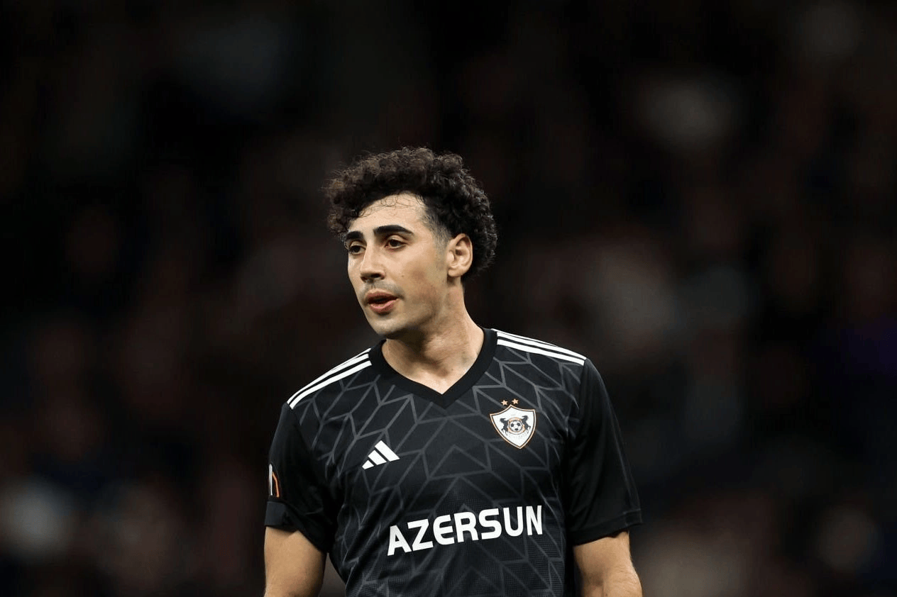 新鹏城将签下卡拉巴赫中卫穆斯塔法扎达，合同形式“2+1”