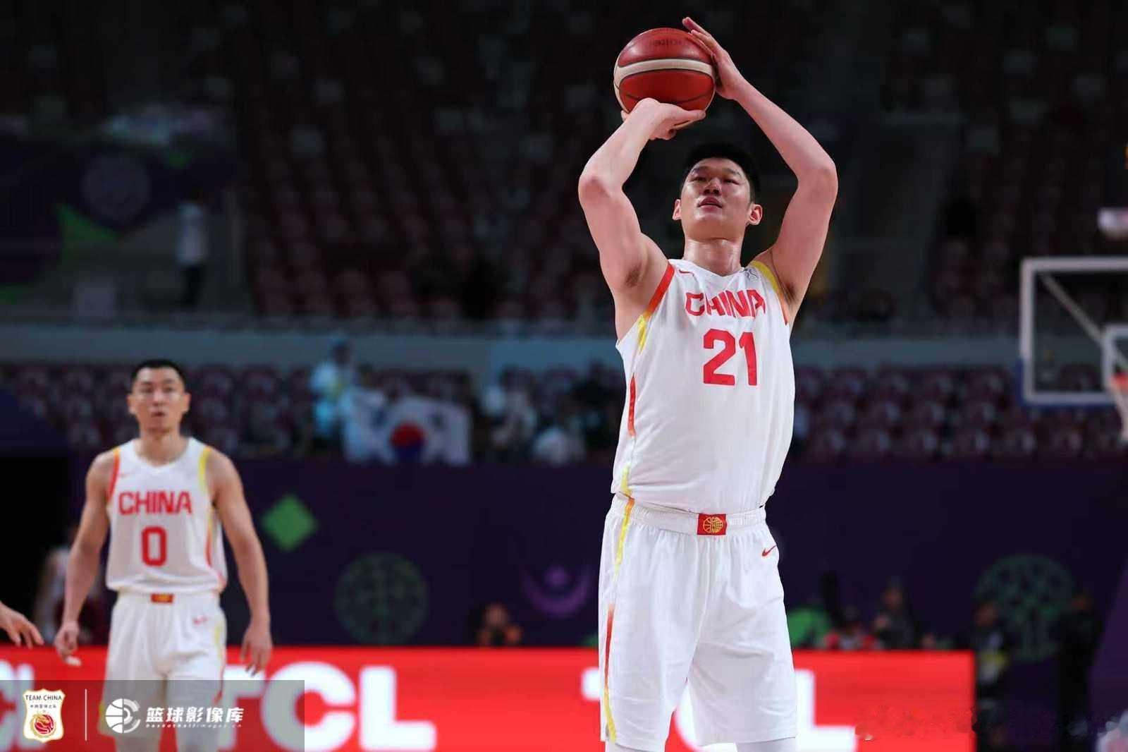 【胡金秋全场10中9】胡金秋独得全场最高20分 男篮世亚预，中国男篮客场87-8