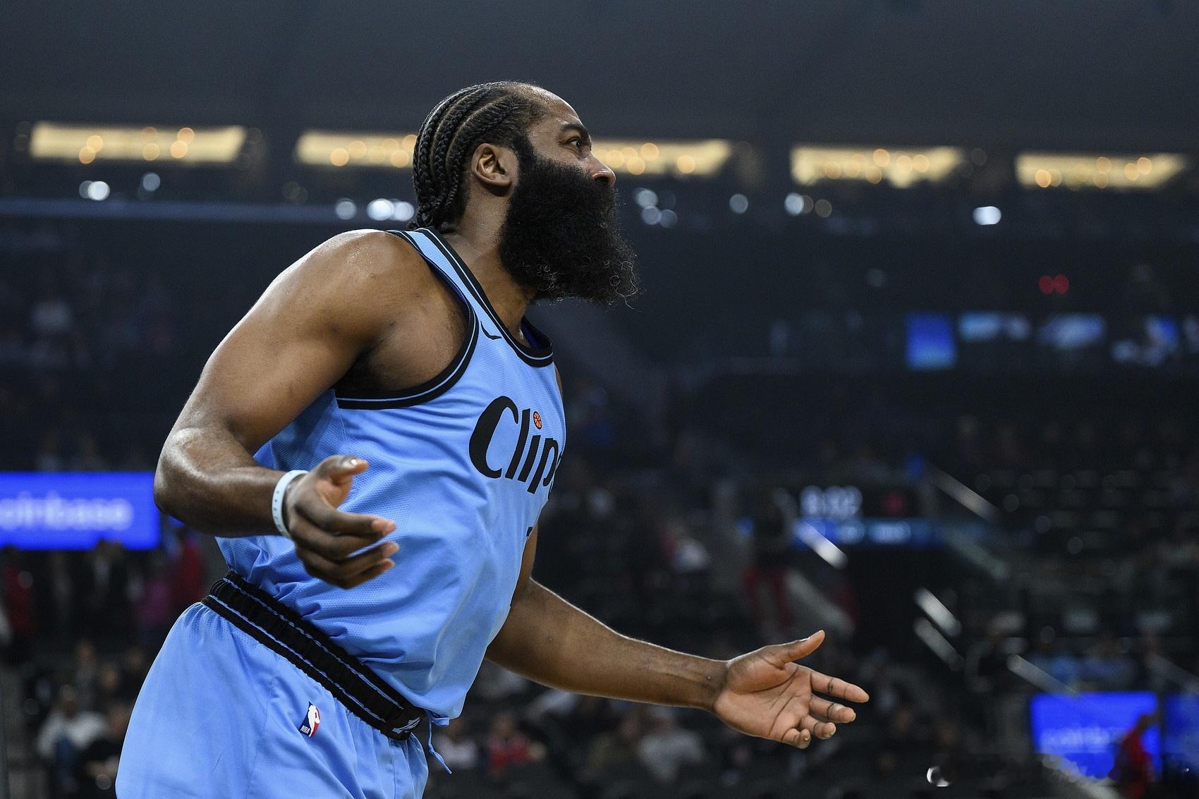 快船接下来的 5 场比赛，迎来魔鬼赛程，恐遭遇 5 连败，鹈鹕的西部第十五排名可