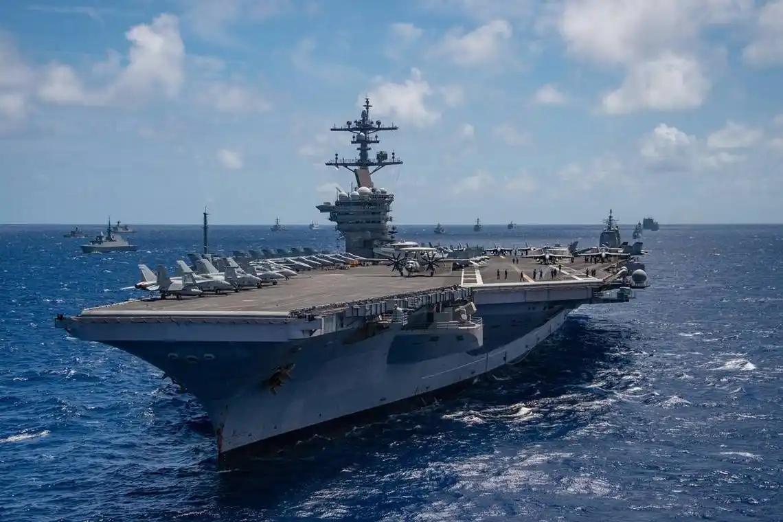 二战中，美国建造了155艘航母，可为何现在造一艘都费劲呢？说不好听点，其实155
