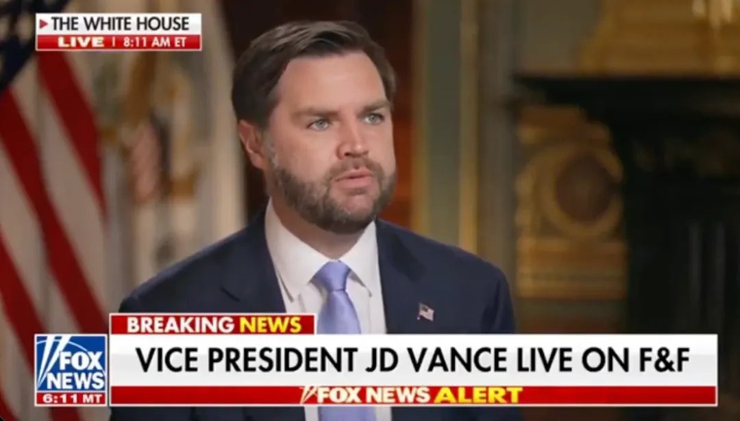 【#万斯对中国粗鲁用词遭网友讽刺# “愚不可及”】当地时间4月4日，美国副总统万