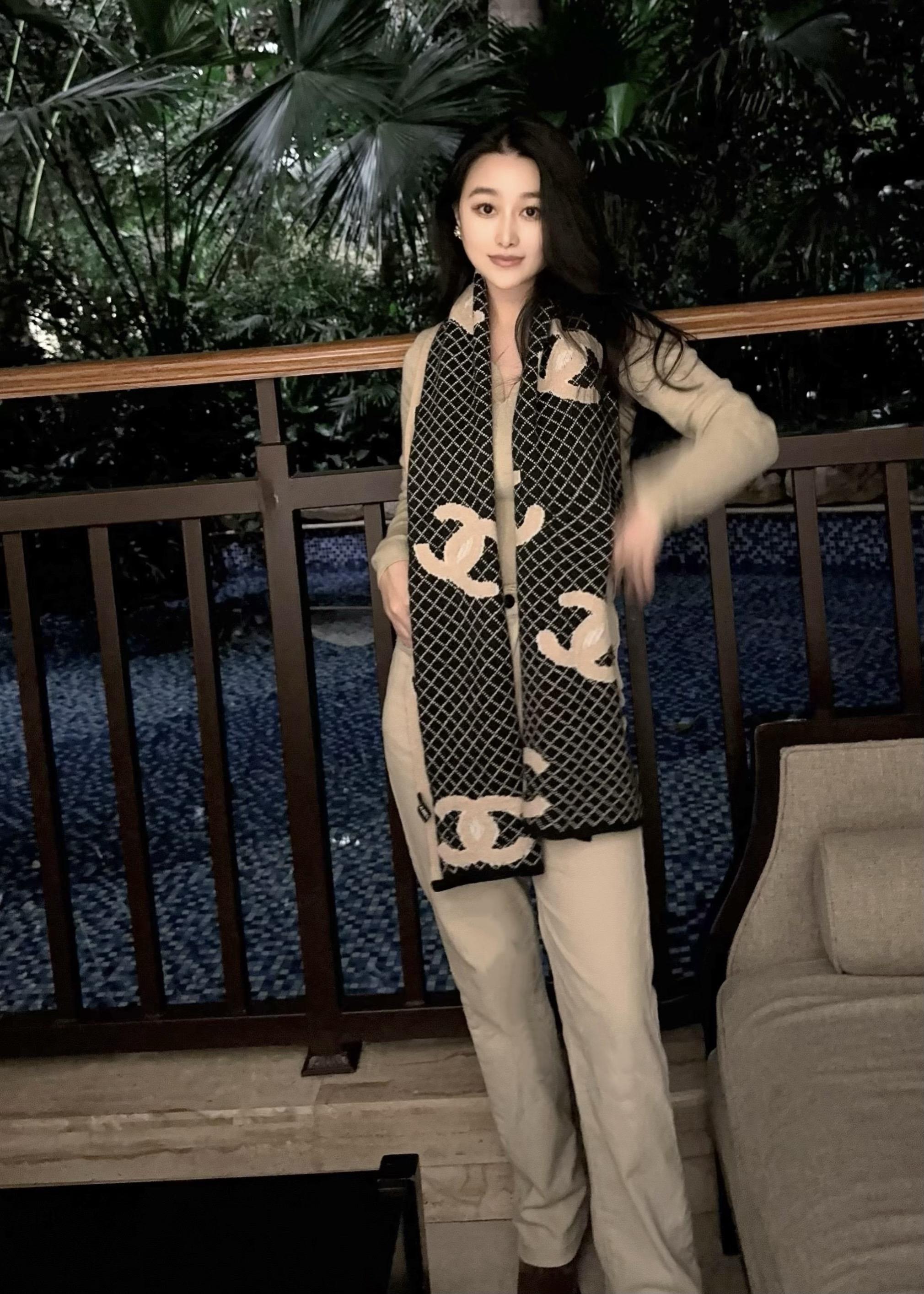 活在自己的频道里，随性且自由