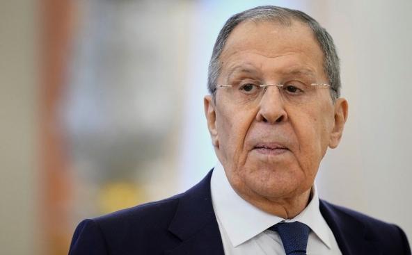 求助！伊朗找俄罗斯，俄罗斯外长拉夫罗夫与伊朗外长阿拉格齐通话，讨论了当前中东地区