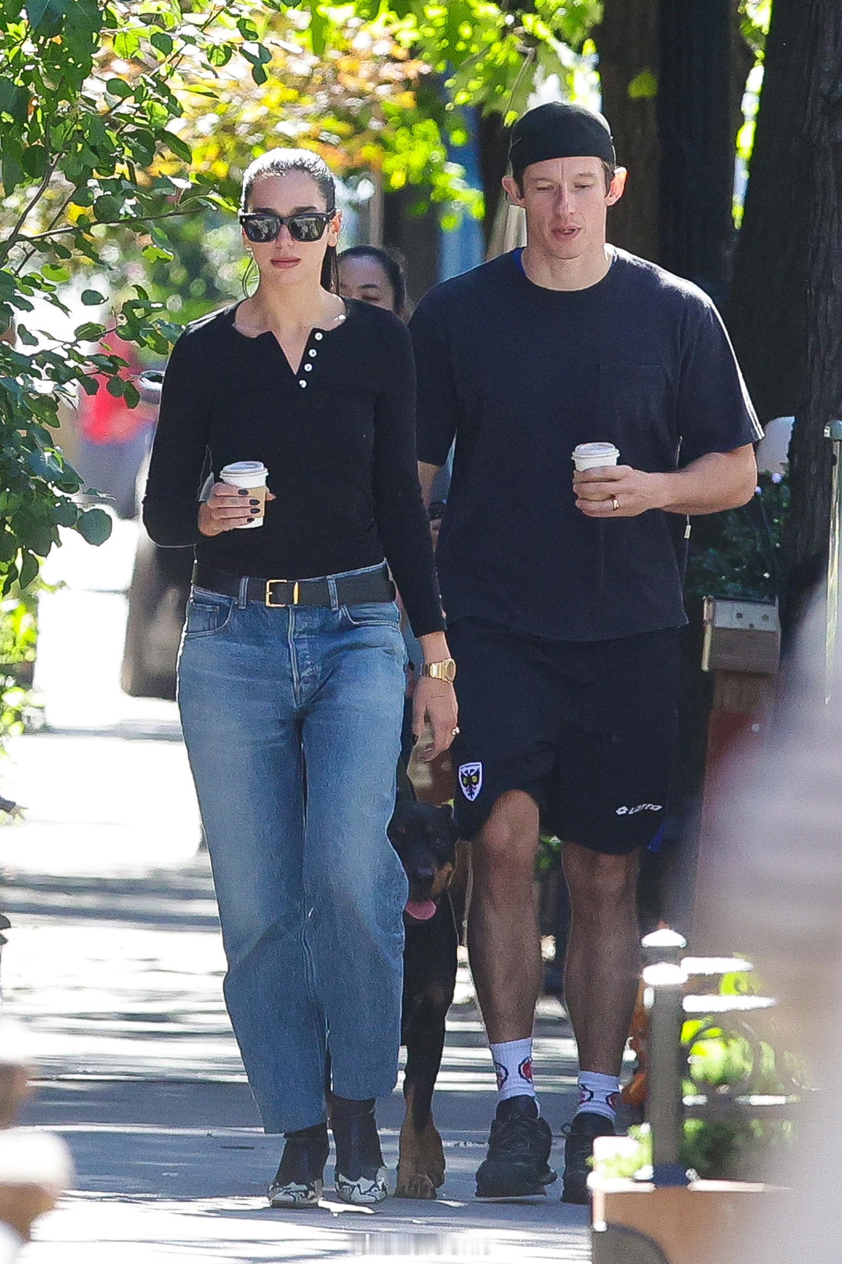 Dua Lipa 10.6 参加CHANEL大秀后马不停蹄回到纽约和Callum