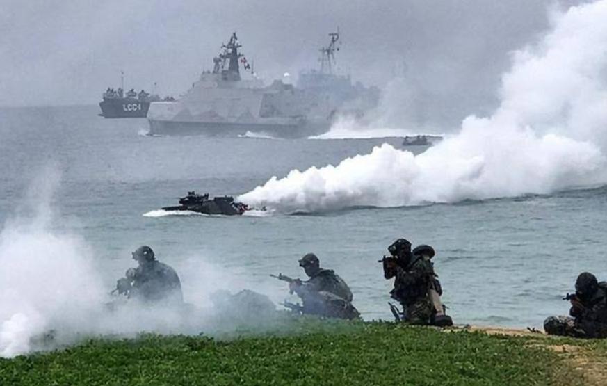 总有人说台海战争，要是美国敢插手，他们就必输，但这个观点很明显是错的，要是中国在