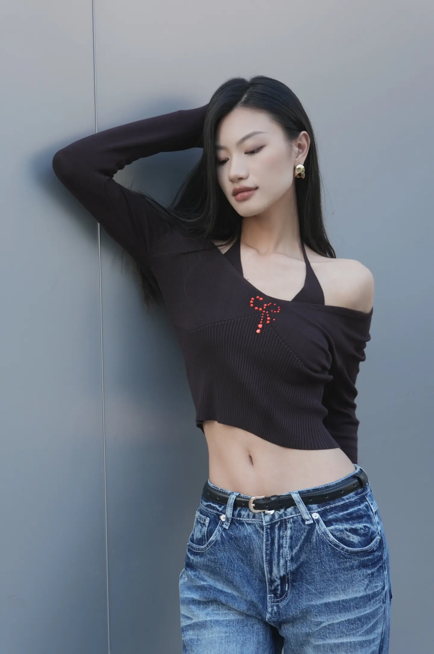 好久没辣过了，今天强行辣妹一下～ 我那消失的马甲线，我得给它练回来！！！！