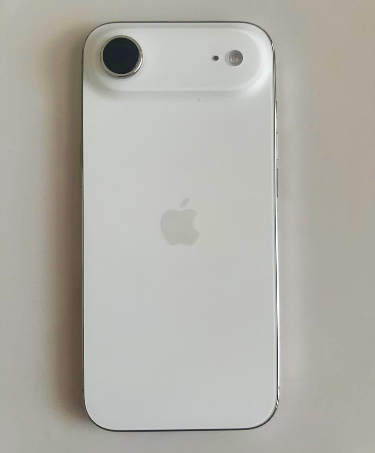 华强北商家拒收iPhoneAir官方降价2000，再加上国补，入手iPhone 