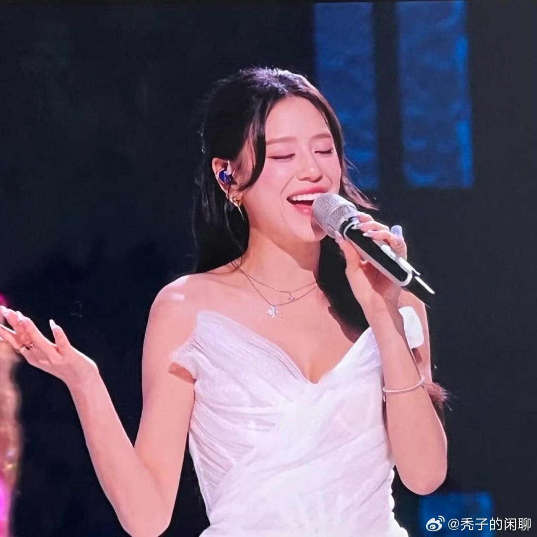江语晨又忘词了今年是回家吧 