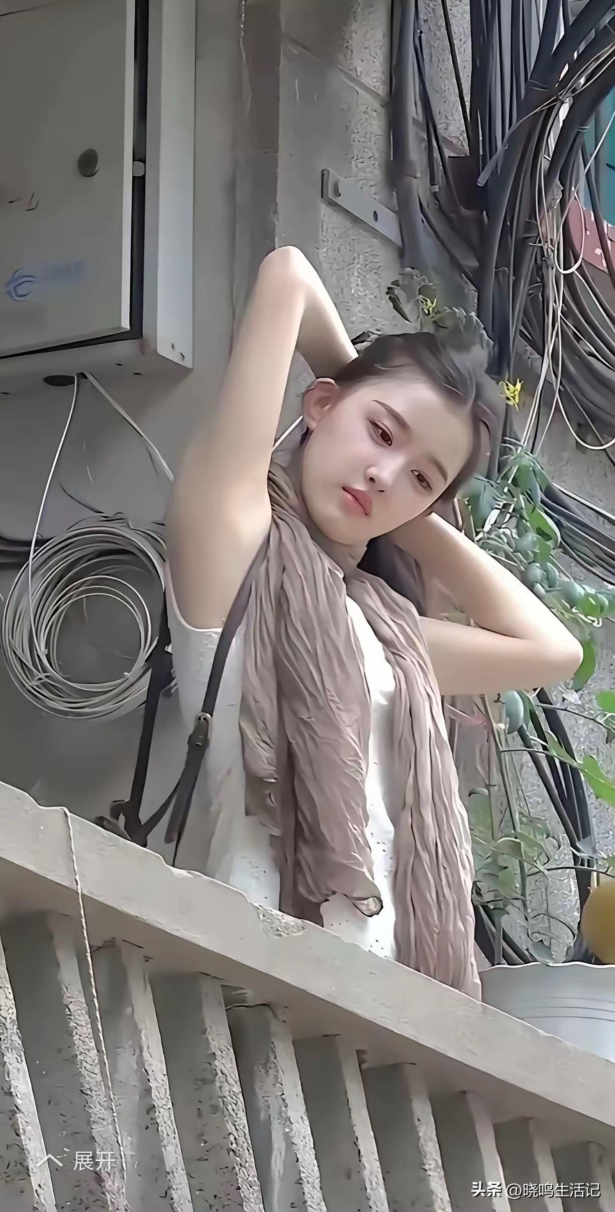以你的审美，她算不算顶级美女？