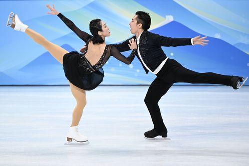 中国花样滑冰米兰冬奥会前景暗淡!
出征2026年米兰冬奥会的中国花样滑冰队名单如