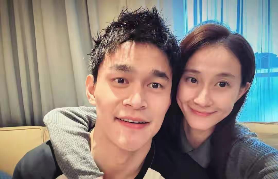 别看孙杨张豆豆看起来很甜，但是他们后面的路可能很难走！

最新一期《妻子的浪漫旅