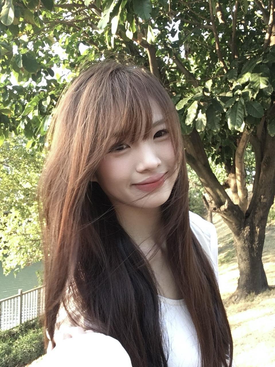 看不透的话还是模糊点好。