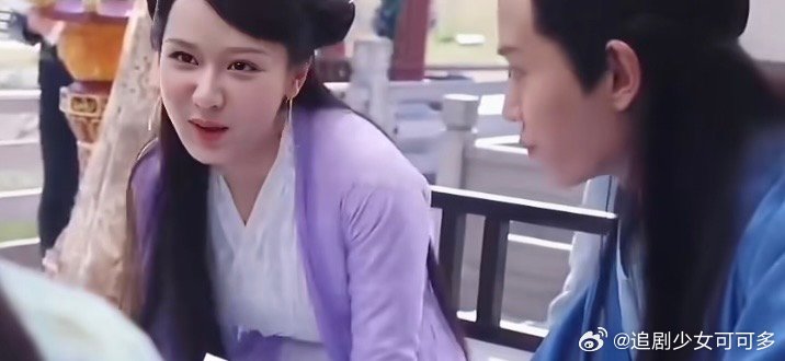 杨紫给小学同学签的全是杨旎奥杨紫拍戏期间和任国超聊过本名被杨紫和任国超唠本名可爱